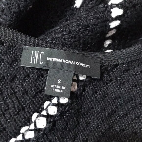 INC Black/White Crochet Knit Sleeveless Top NWOT Small - Picture 4 of 10